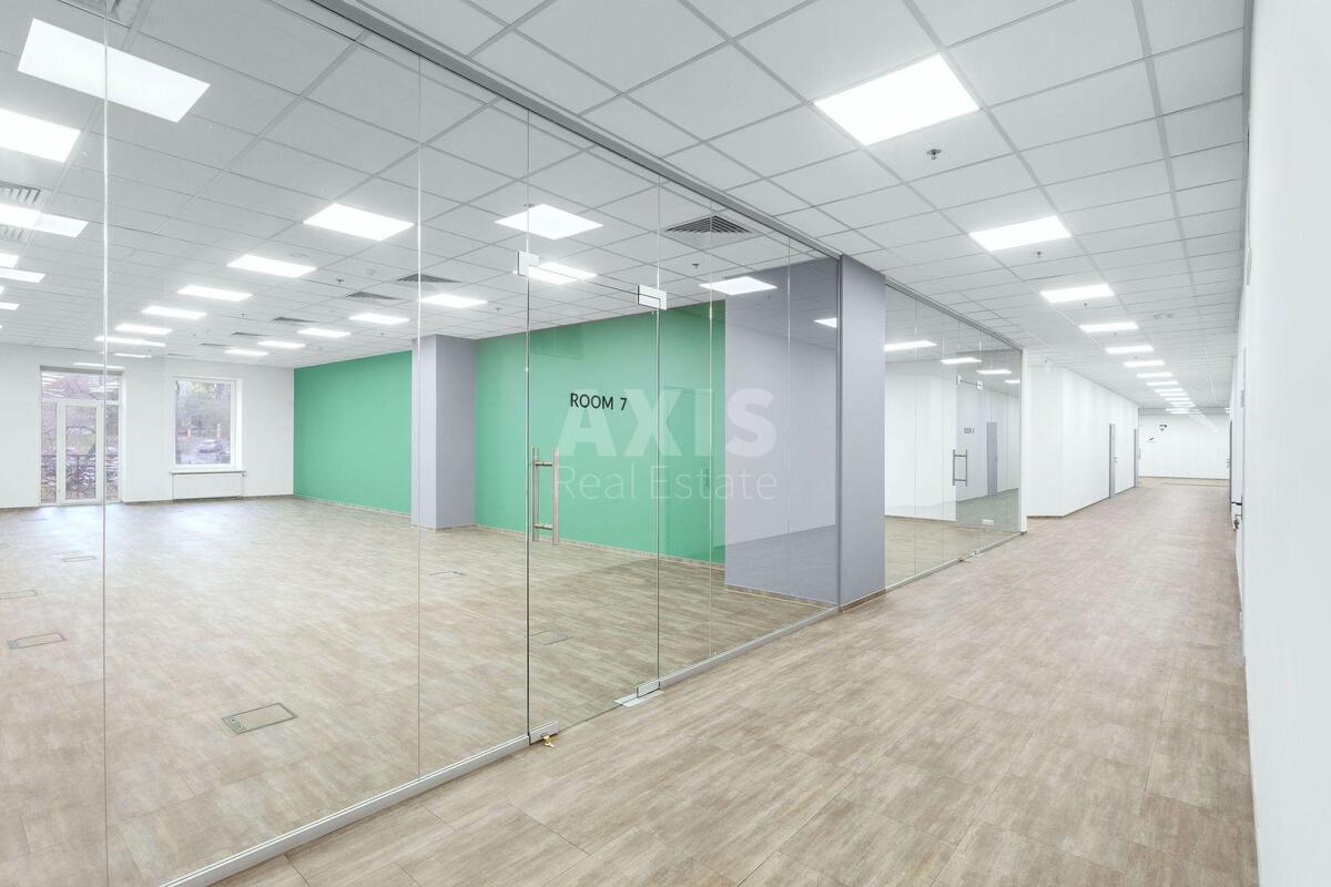 Office vul. Zhyljans'ka 75, 1900m2570401