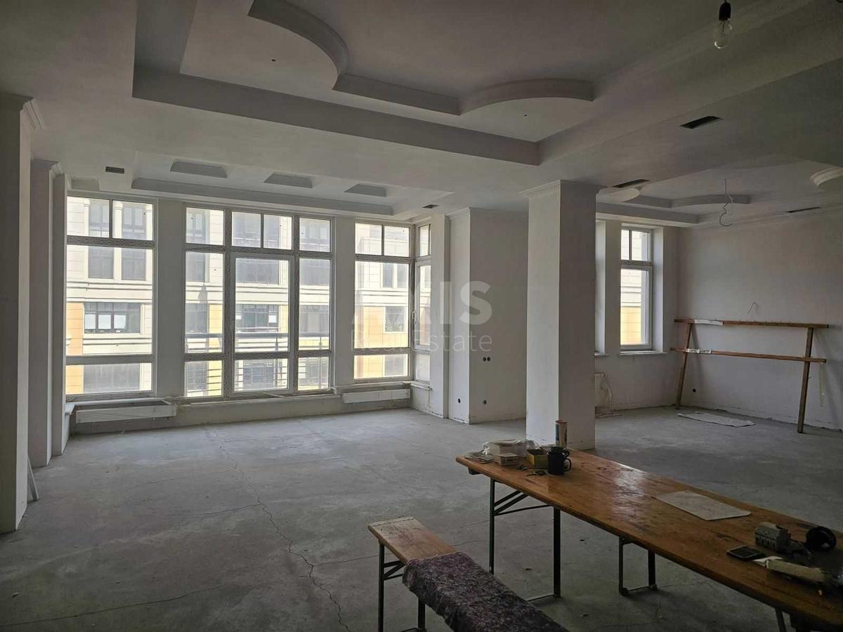 5k apartment vul. Grushevs'kogo Myhajla 9А3