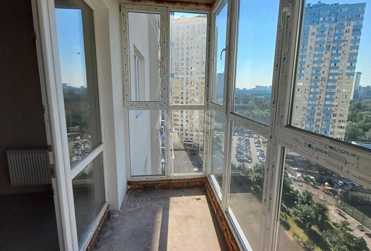 1k apartment vul. Voskresens'ka 18А3