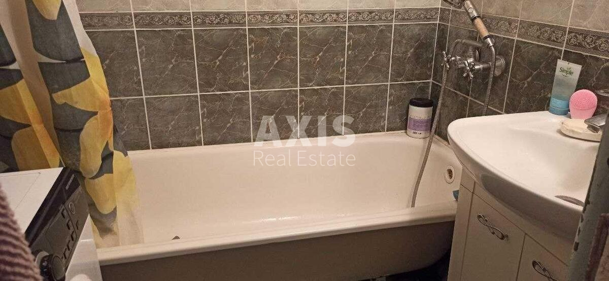 3k apartment vul. Myloslavs'ka 31588213