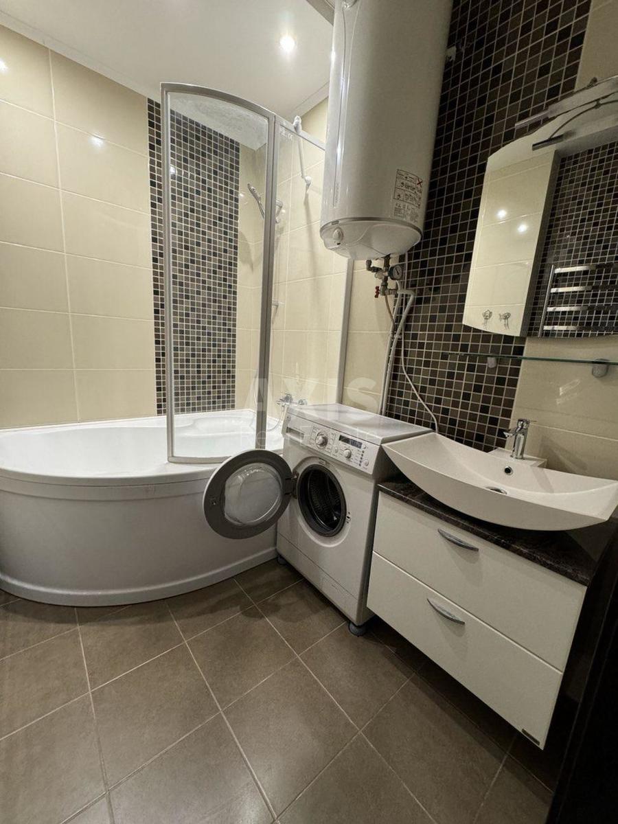 2k apartment vul. Zdolbunivs'ka 9Б2