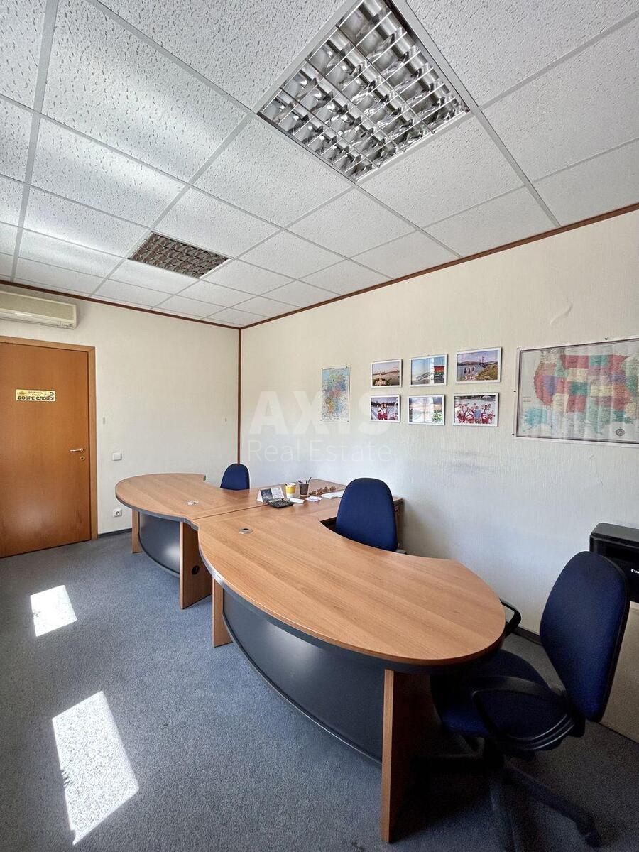 Office vul. Vasylivs'ka 18, 100m2567035
