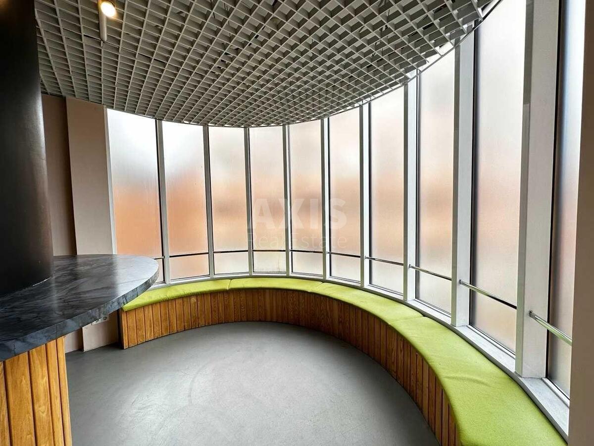 Office bul. Lesi Ukrai'nky 23Б, 400m2567428