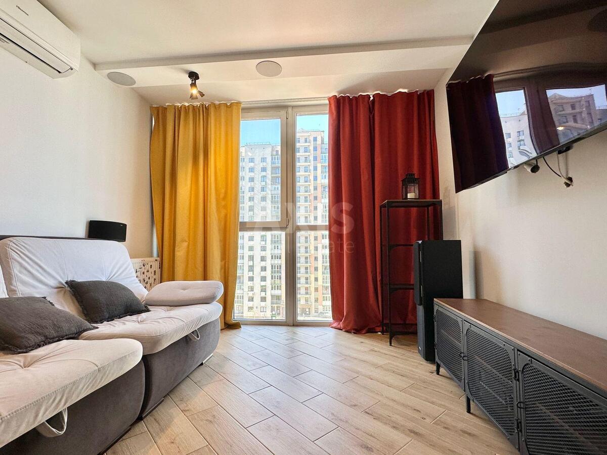 1k apartment vul. Tyraspol's'ka 584