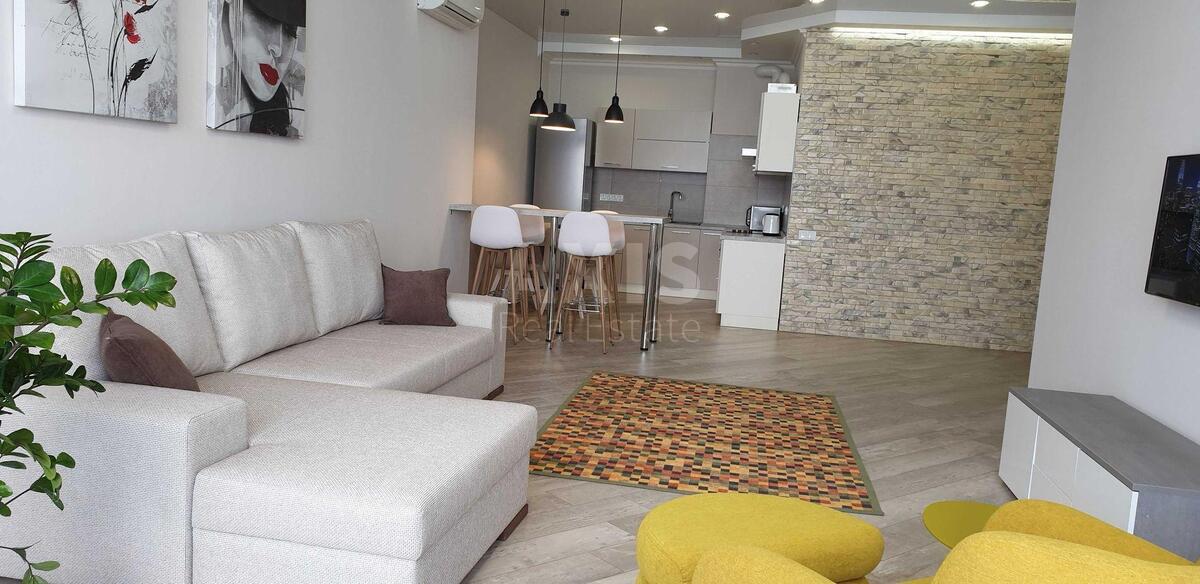 2k apartment bul. Darnyc'kyj 8Б582492