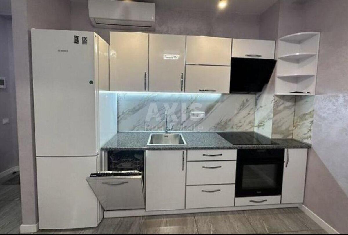 2к квартира ул. Михаила Максимовича 24