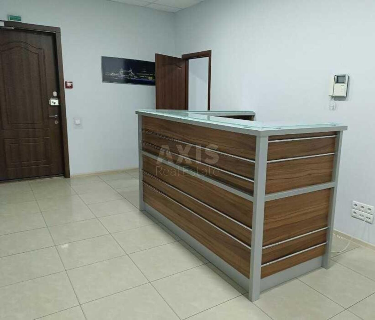 Office vul. Jevgena Konoval'cja 32Г, 177m2623262