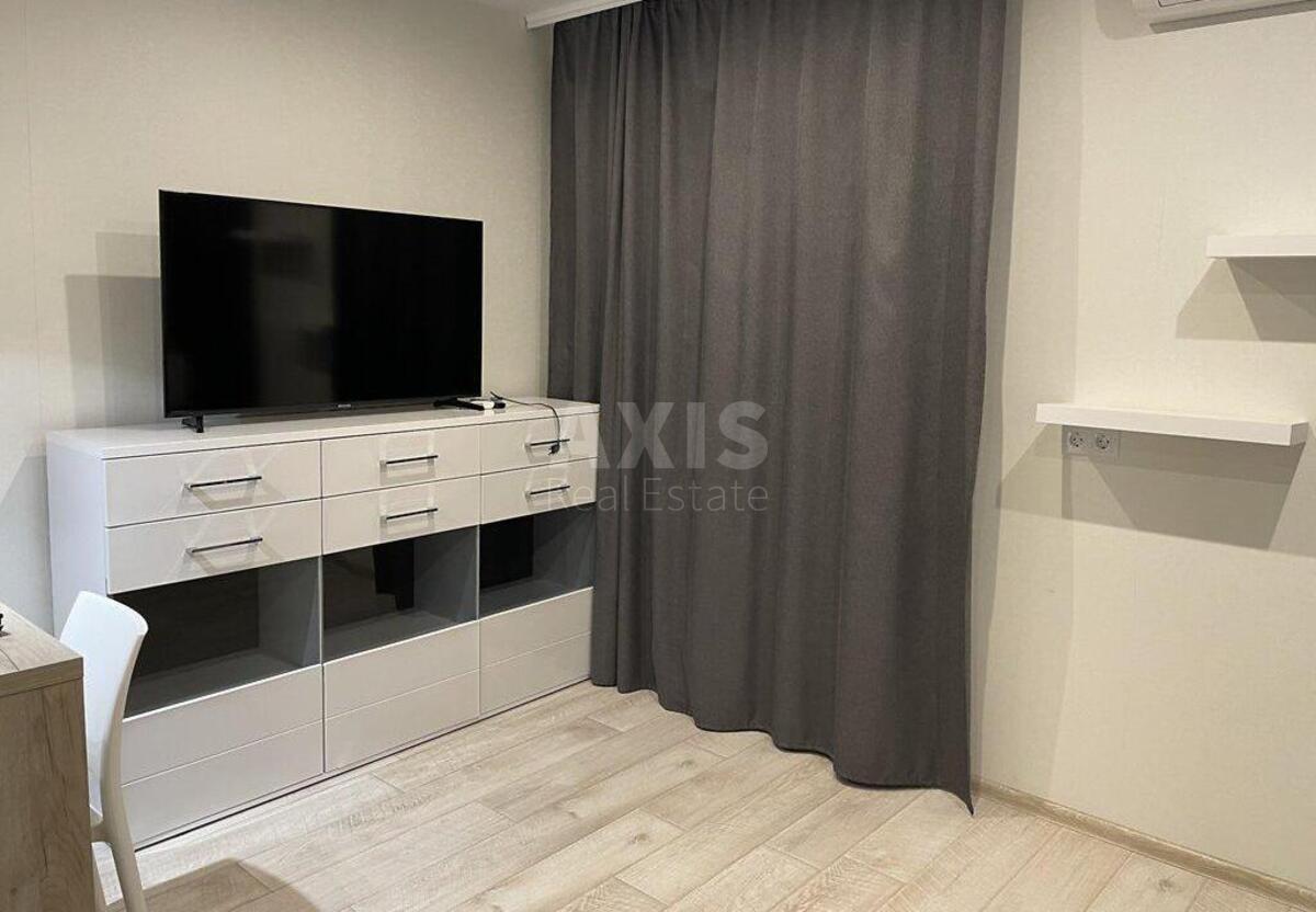 1k apartment vul. Zarichna 1