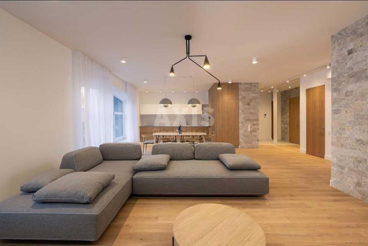 4k apartment vul. Tolstogo L'va 39619352