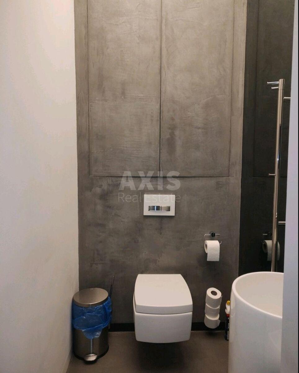 Office nab. Dniprovs'ka 14, 245m2619917