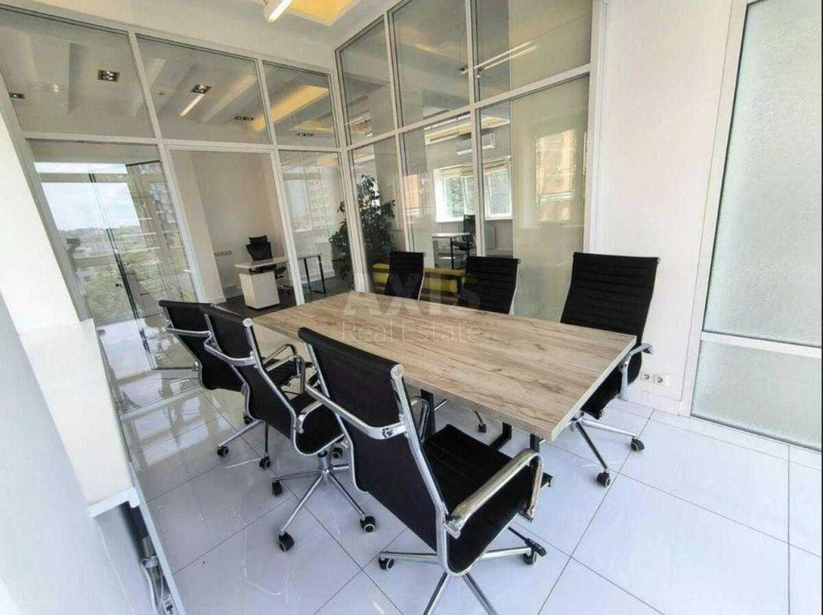 Office vul. Barbjusa Anri 5А, 96m2604875