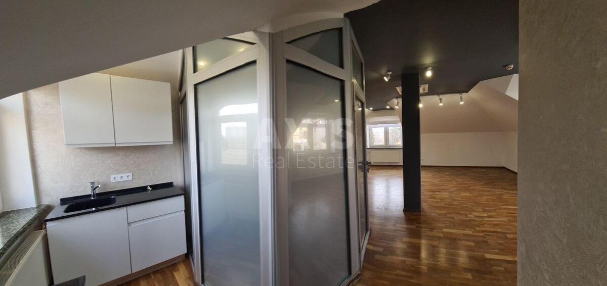 Офис ул. Купянская 38, 350м22