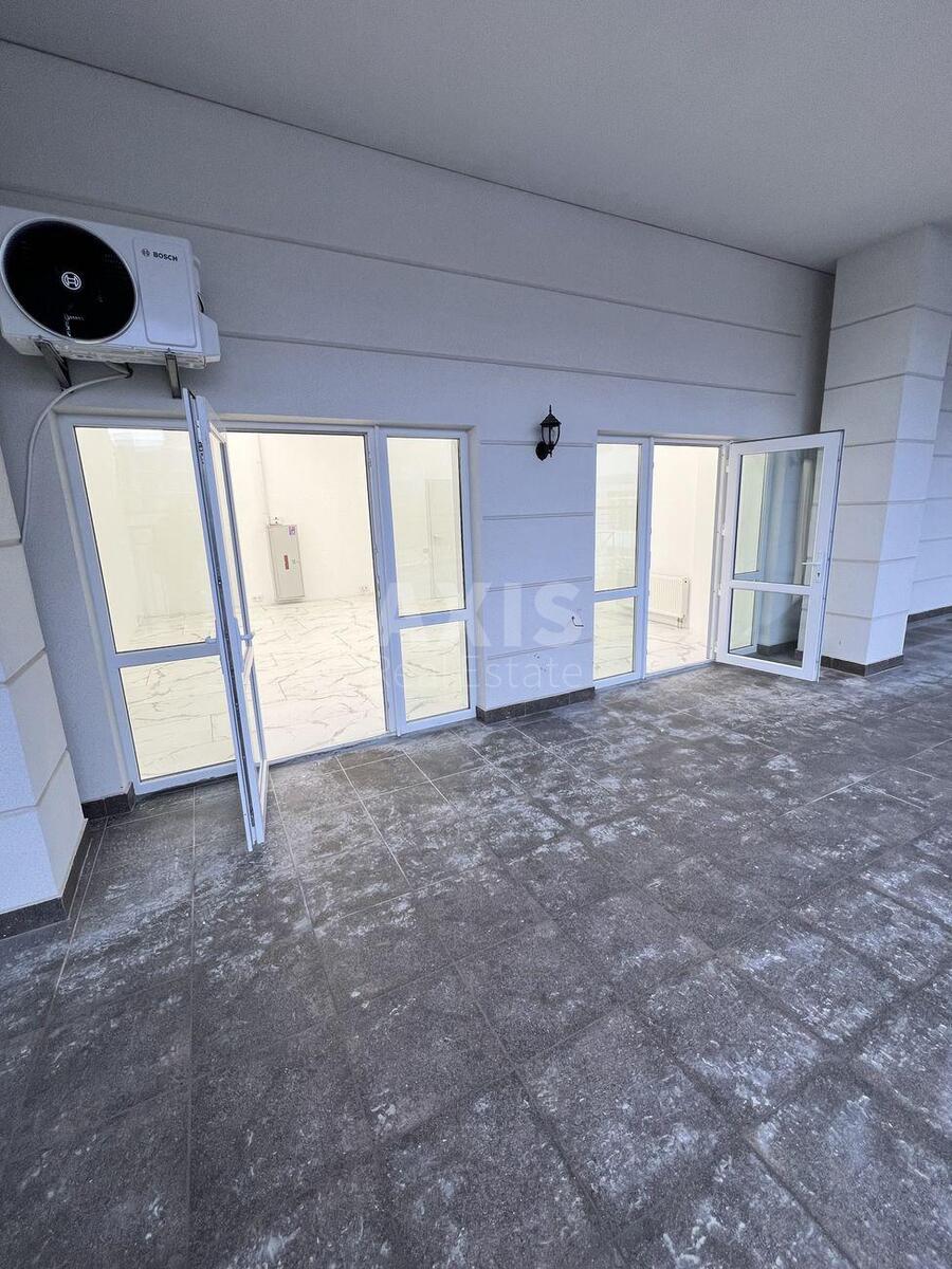 Office vul. Myhajla Maksymovycha 24, 60m2