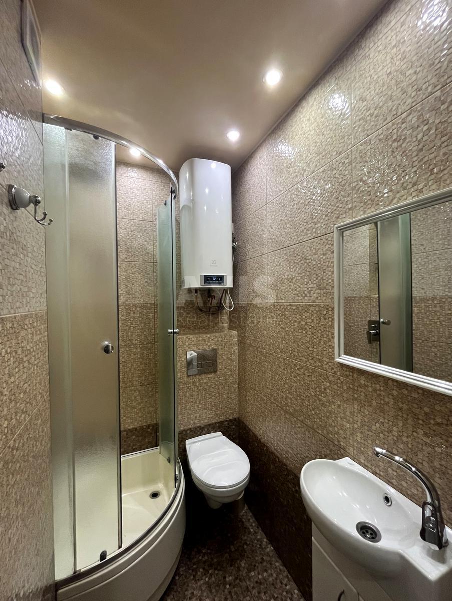 2k apartment vul. Tyraspol's'ka 60601895