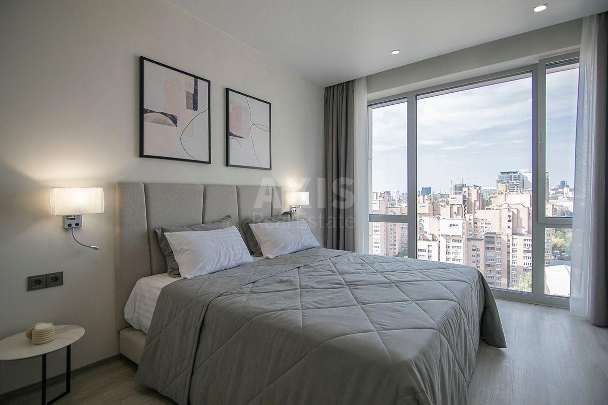 3k apartment vul. Antonovycha 118/192