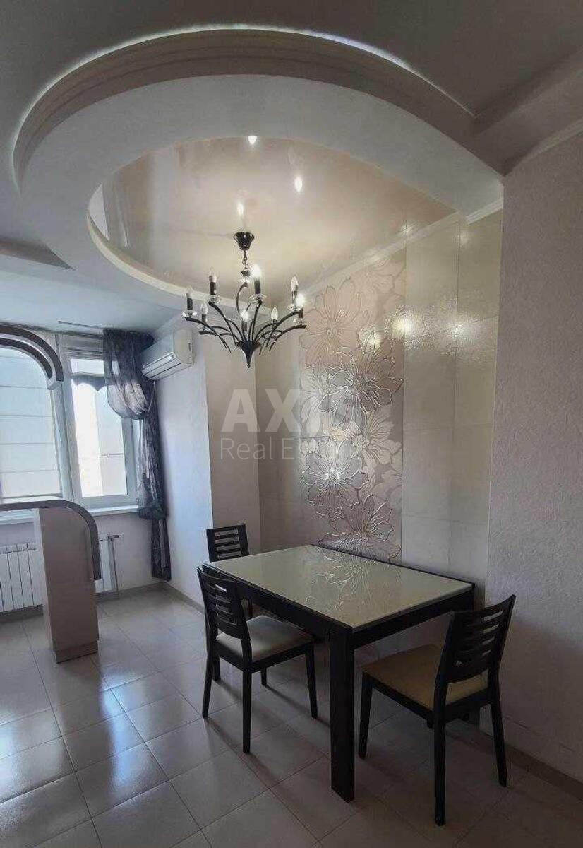 4к квартира ул. Княжий Затон 21614121