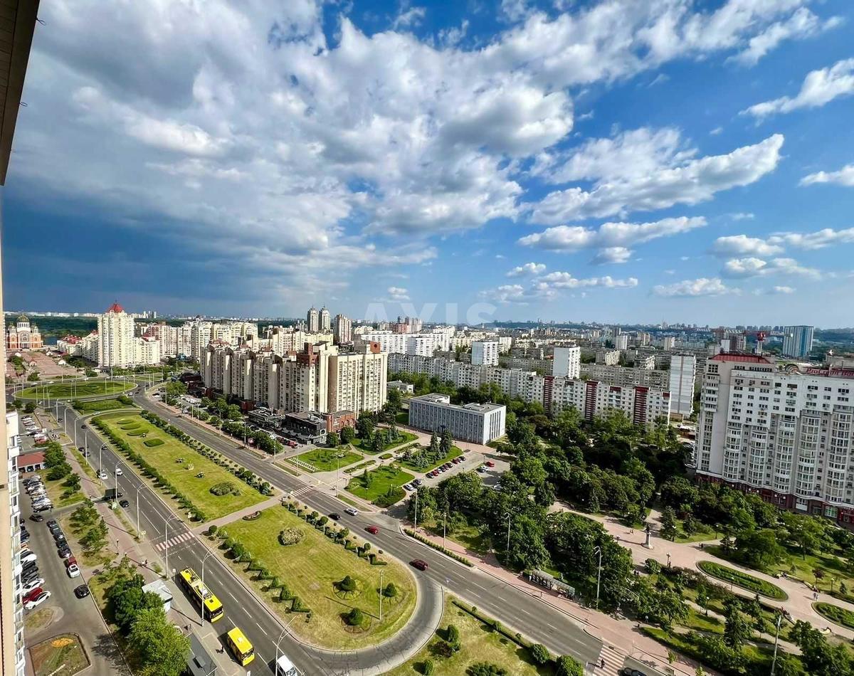 3к квартира пр-т Оболонский 267