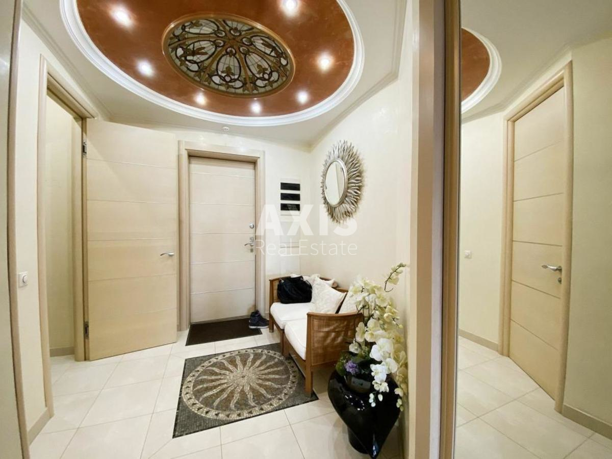 4k apartment vul. Nazarivs'ka 119