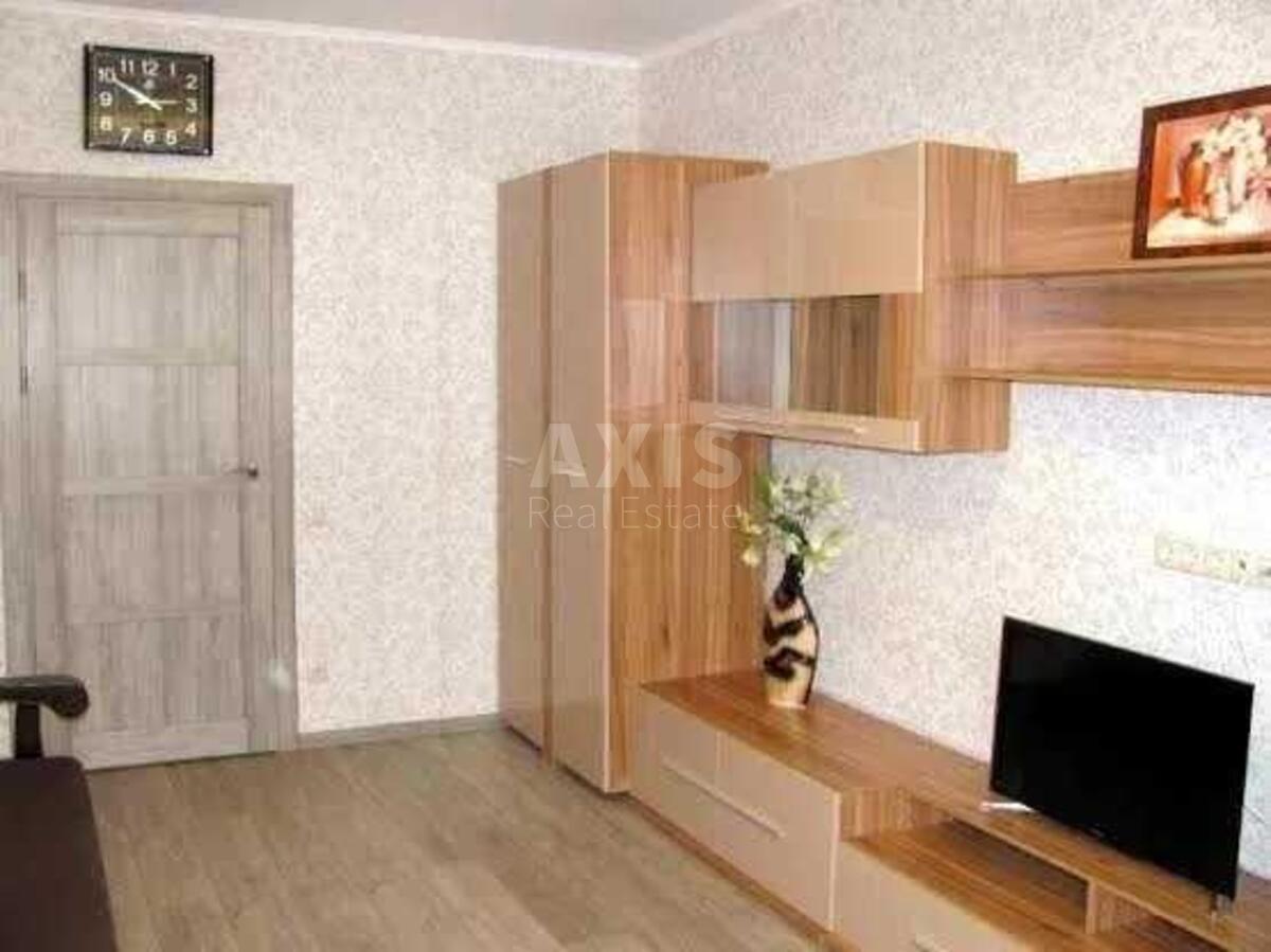 1k apartment vul. Vyborz'ka 87