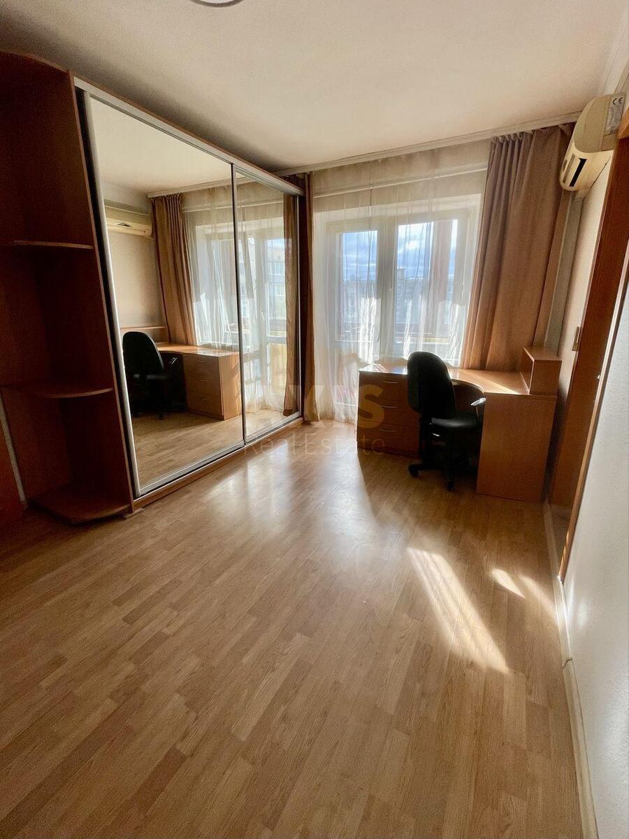 2к квартира пр-т Оболонский 37572221