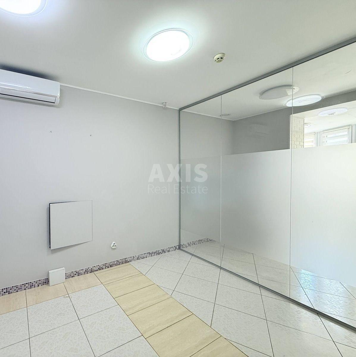 Объект торговли пр-т Владимира Ивасюка 4, 212м2617066