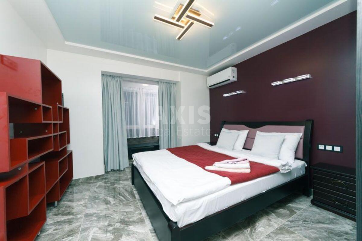 4k apartment bul. Lesi Ukrai'nky 7574263
