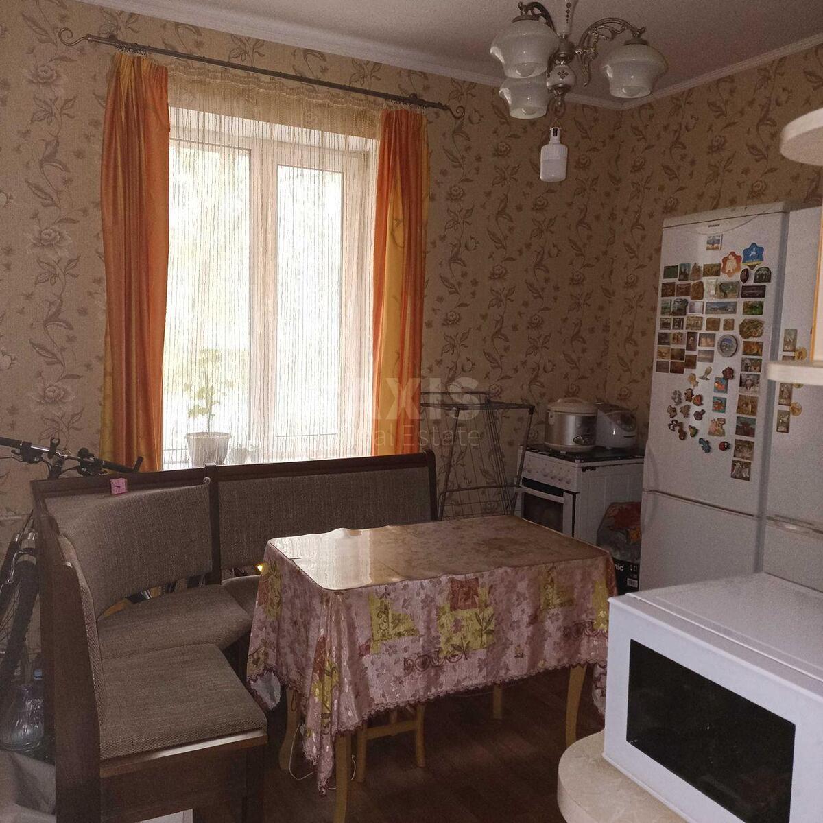 2k apartment vul. Vitrjani Gory 2А1