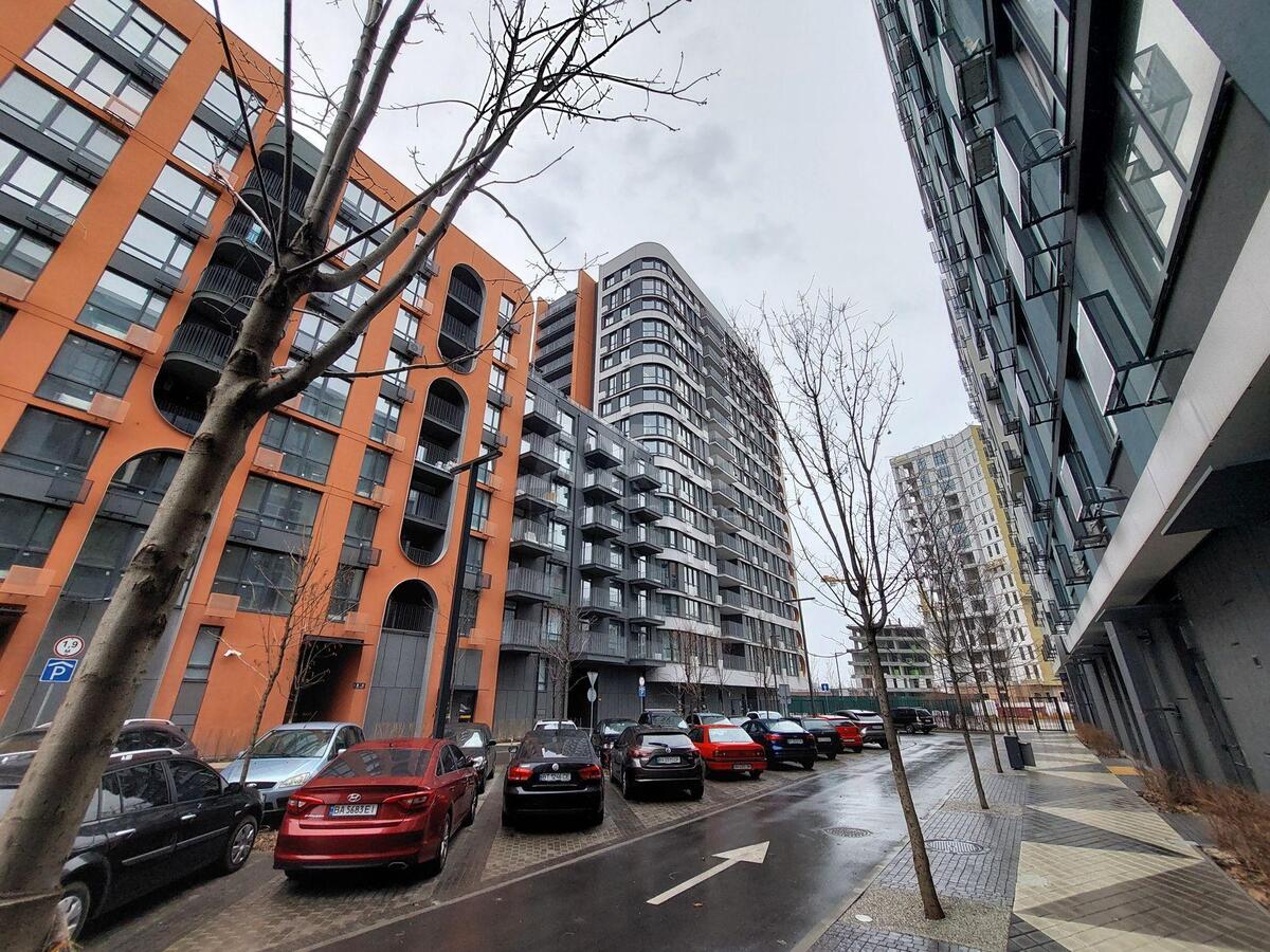 1k apartment vul. Brativ Shemetiv 10/811