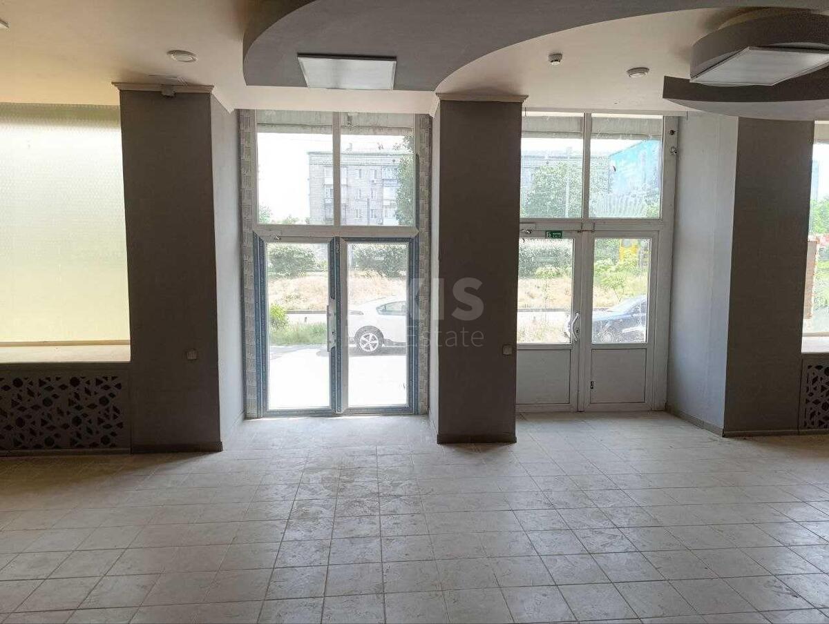 Trade object pr-t Sobornosti 14, 220m2575314