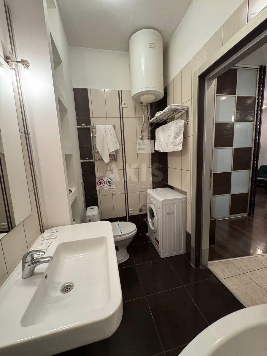 1k apartment bul. Lesi Ukrai'nky 69