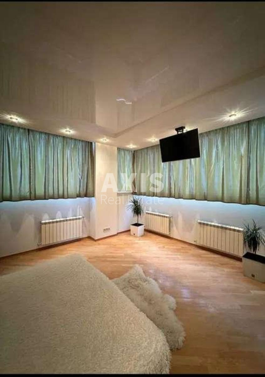 4k apartment vul. Zarichna 1