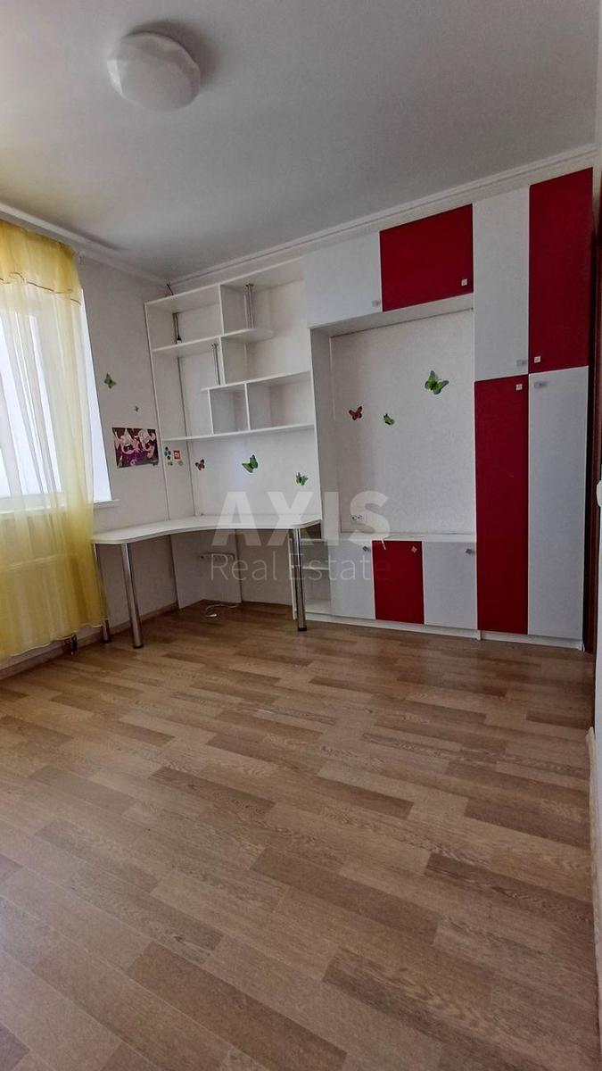 4k apartment vul. Boryspil's'ka 2511