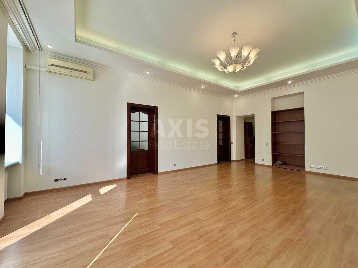 Office vul. Velyka Vasyl'kivs'ka 49, 103m20