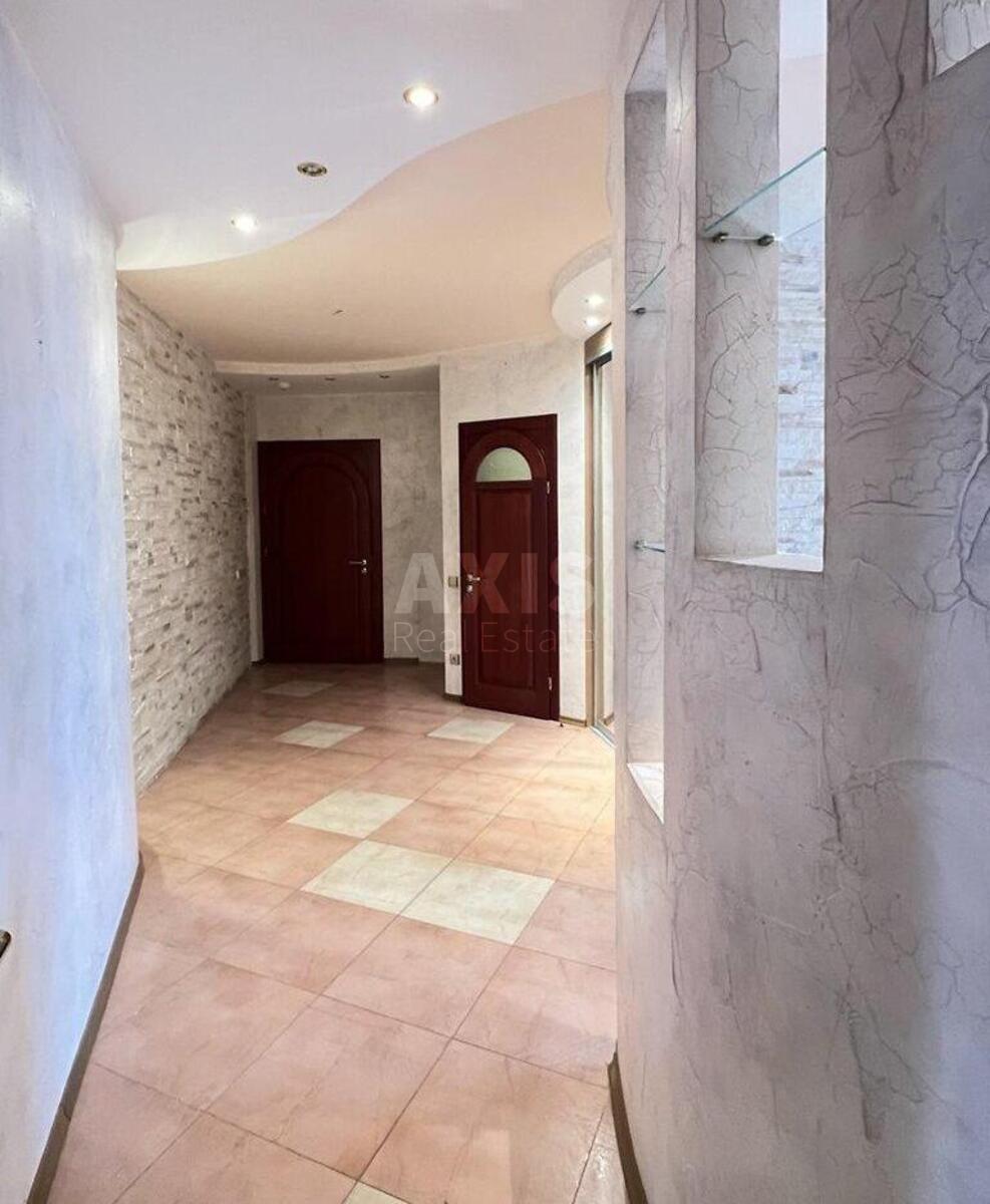 4k apartment vul. Lunachars'kogo 10630732