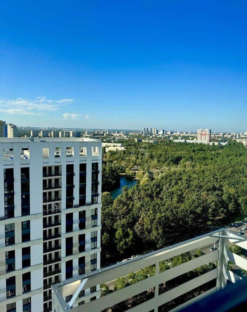 3k apartment vul. Zhmachenka Generala 266
