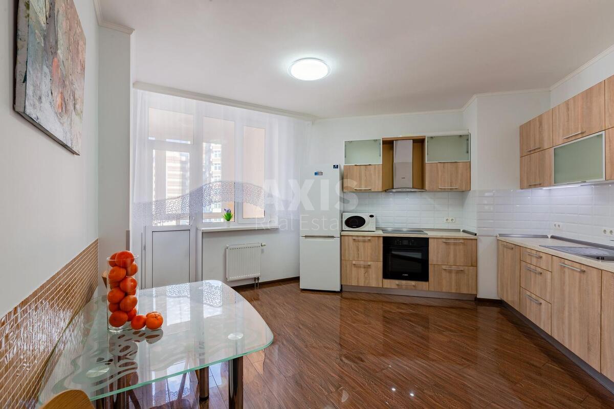 1k apartment vul. Ahmatovoi' Anny 301
