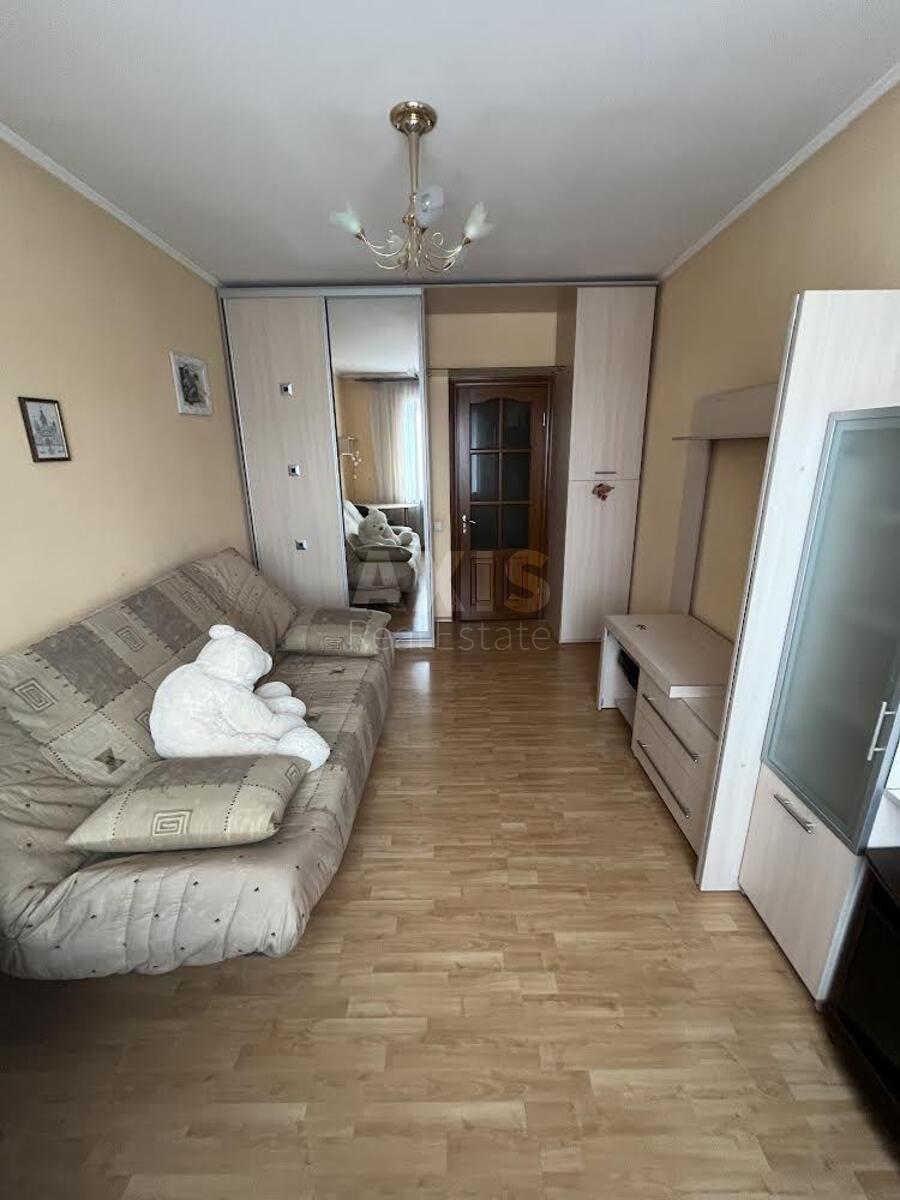 3k apartment vul. Revuc'kogo 51