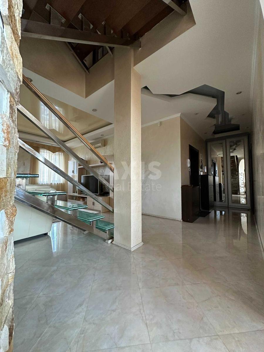 5k apartment vul. Verhovynna 84359880