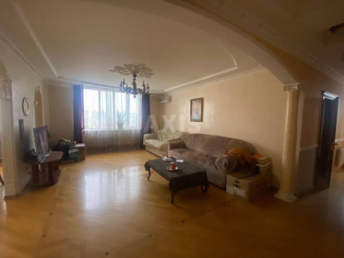 3k apartment pr-t Bazhana Mykoly 1М3