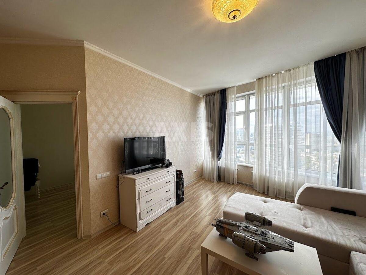 2k apartment uzv. Klovs'kyj 74