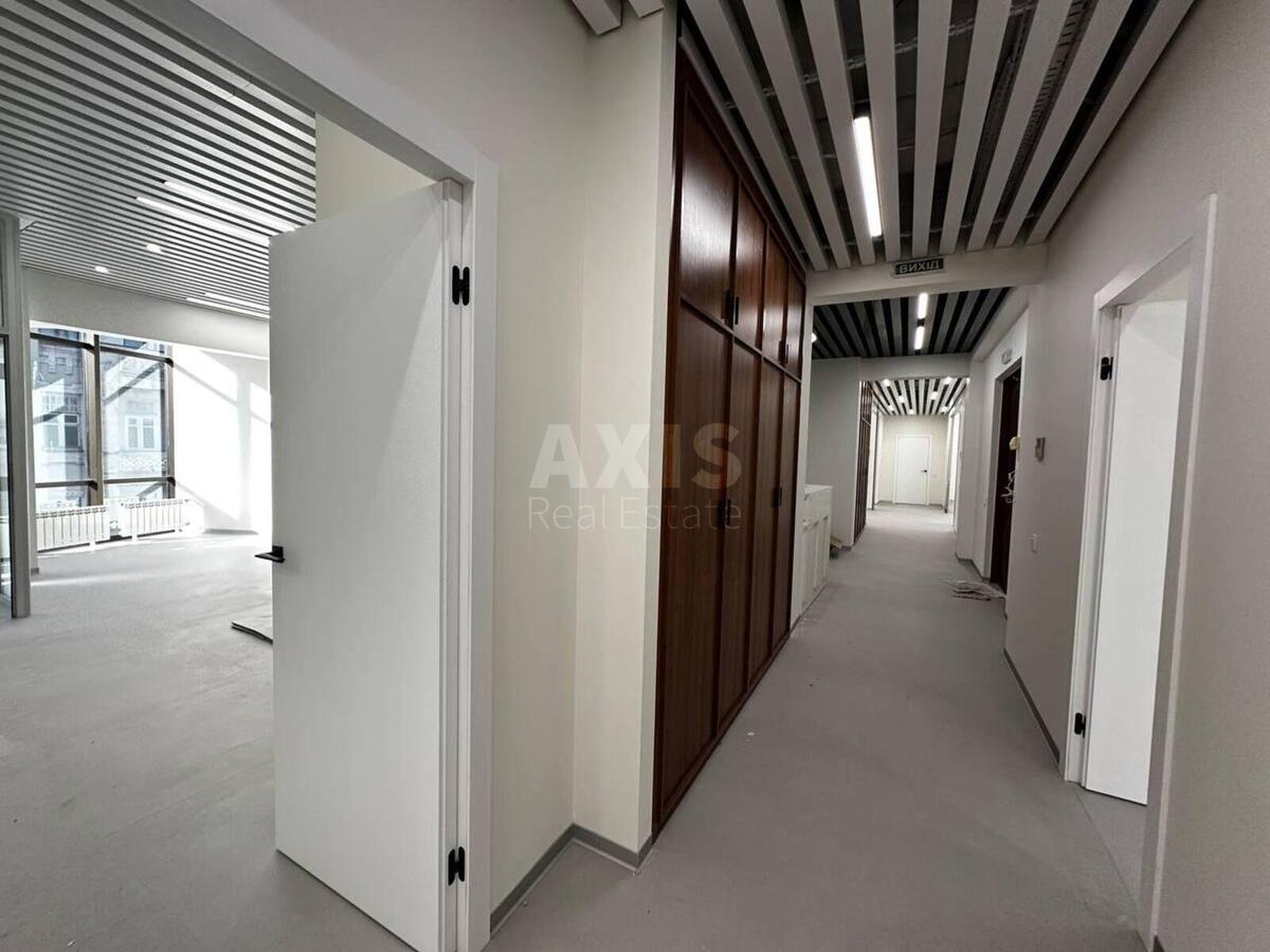 Office vul. Gonchara Olesja 41, 400m22