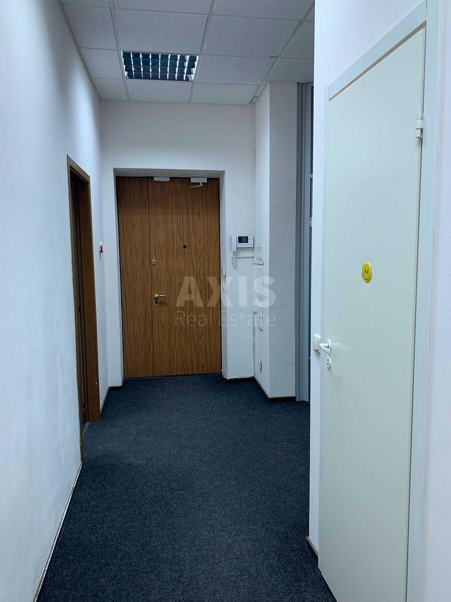 Office vul. Instytuts'ka 24/7, 70m2598600