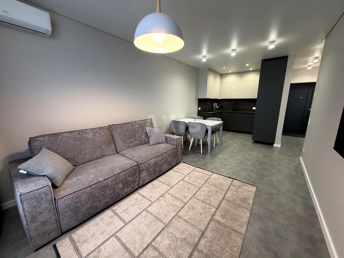 2k apartment nab. Dniprovs'ka 15Є640540