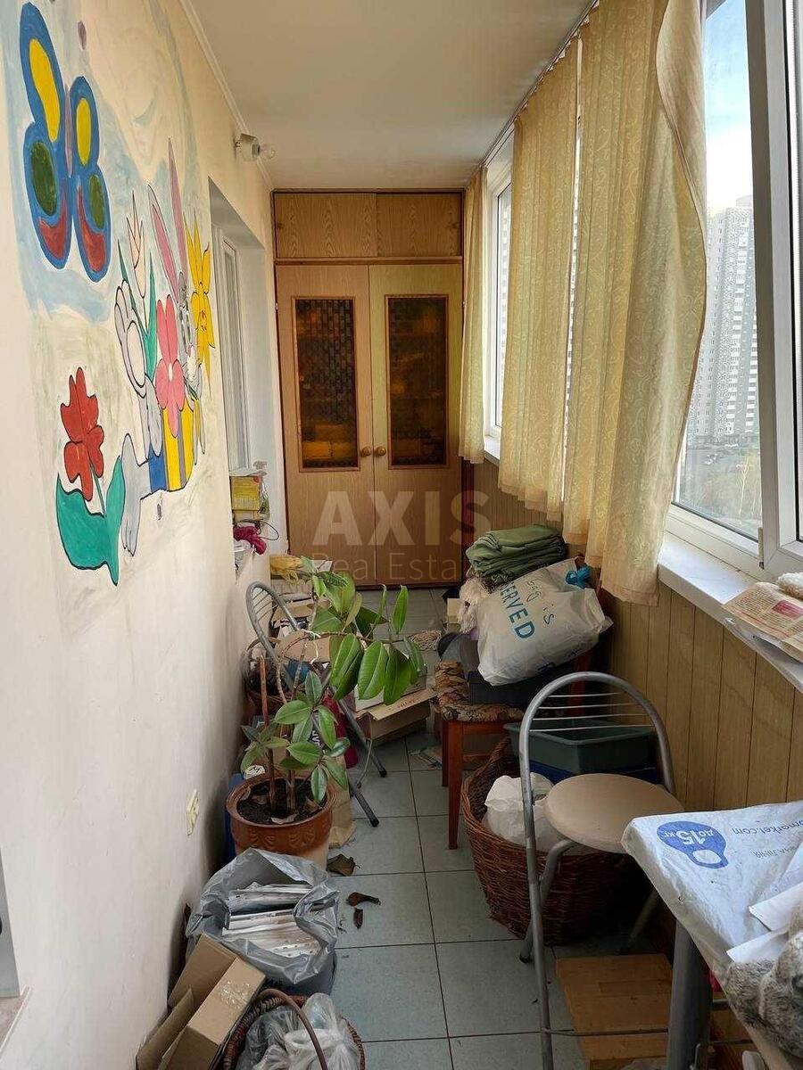 1к квартира ул. Вишняковская 5Б8