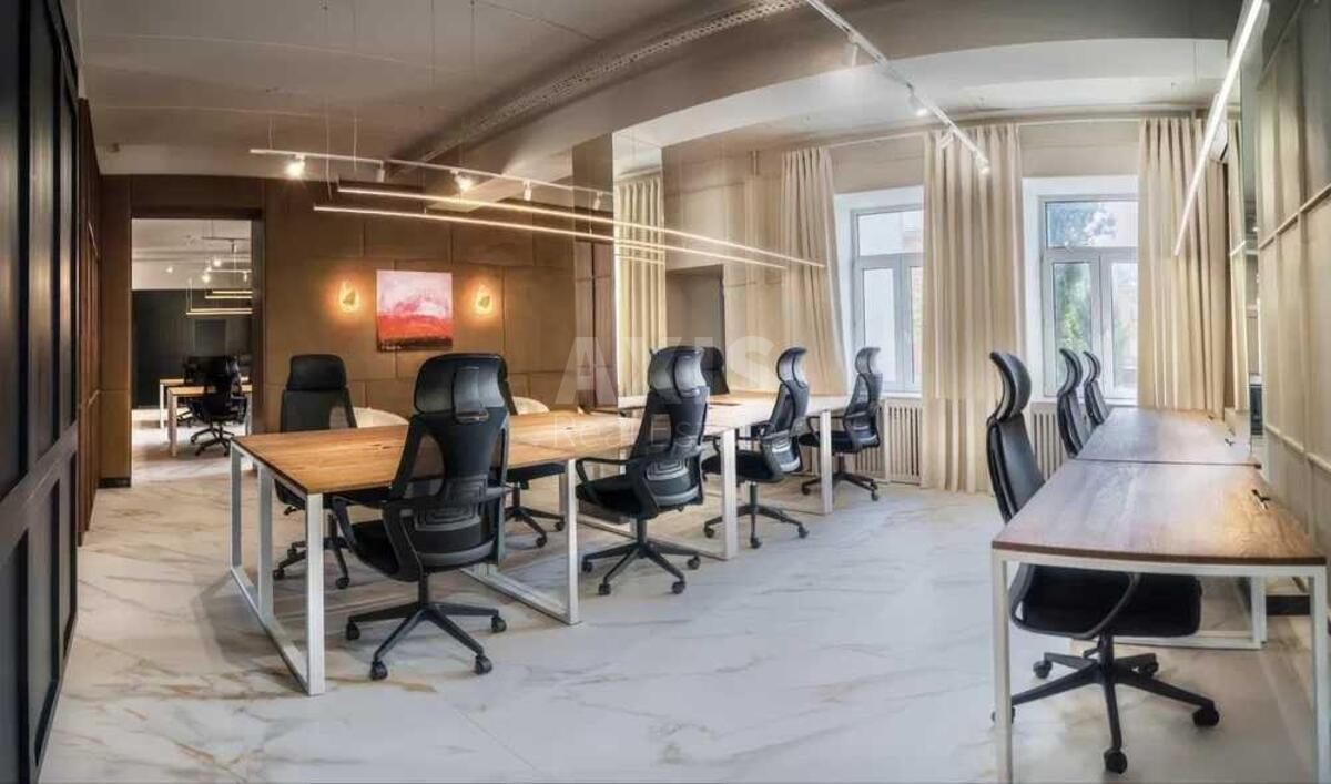 Office vul. Esplanadna 32А, 1410m2600229