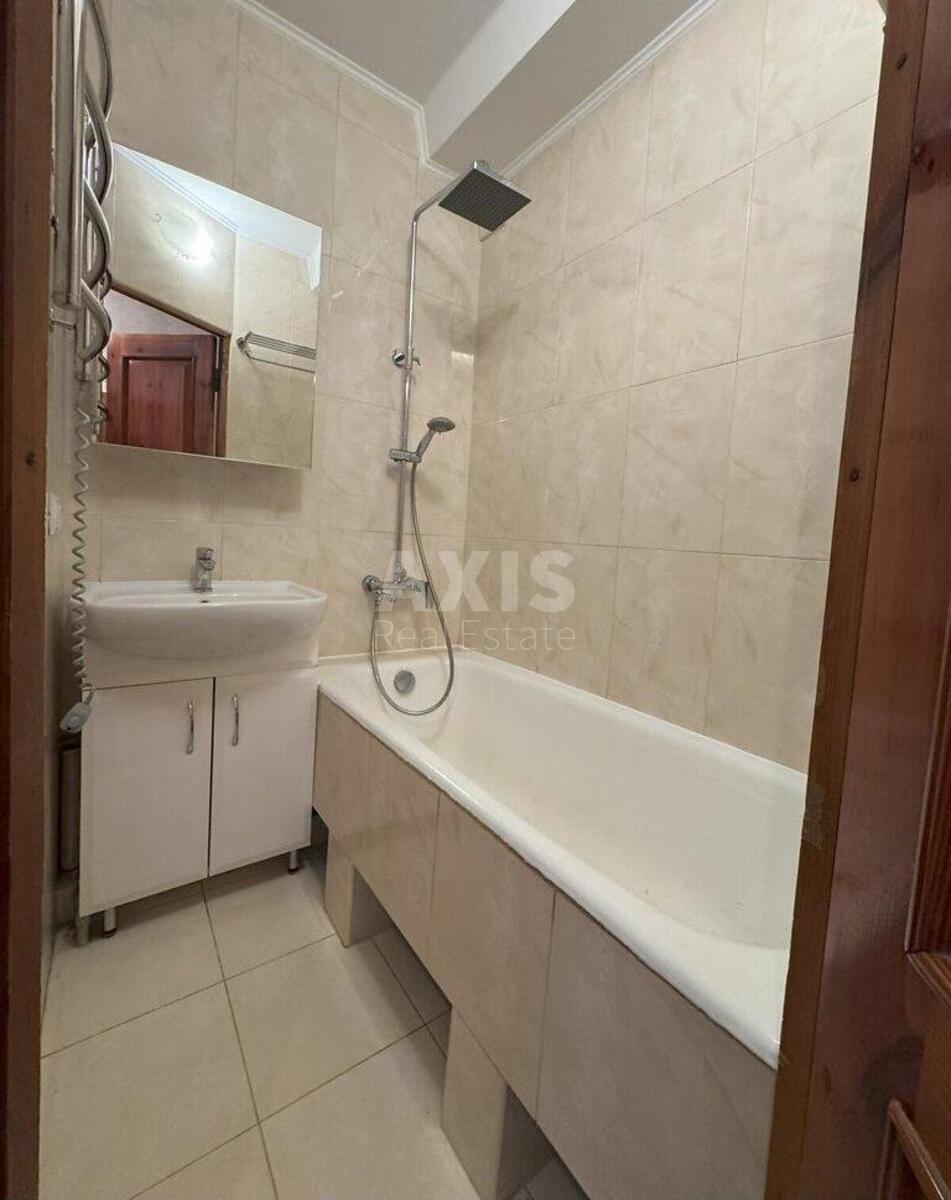 3к квартира ул. Туполева Академика 512