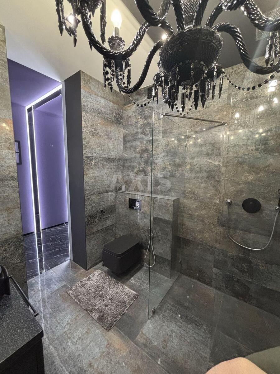 2k apartment vul. Saksagans'kogo 37К12