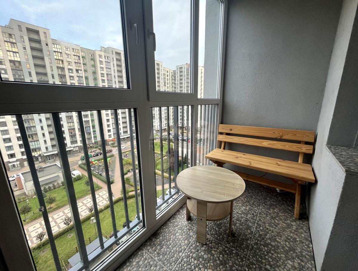 2k apartment vul. Tyraspol's'ka 60601896