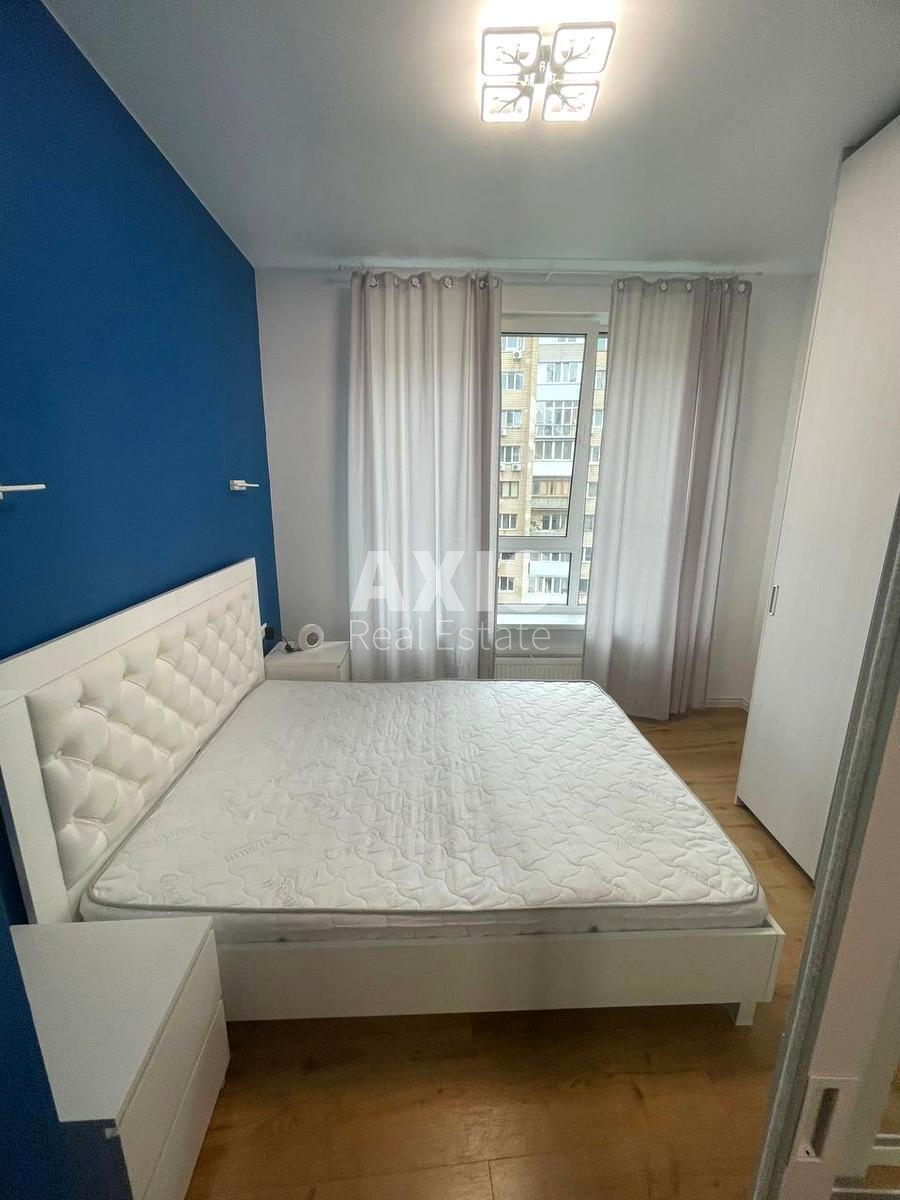 2k apartment vul. Vasylya Tyutyunnyka 28А609995
