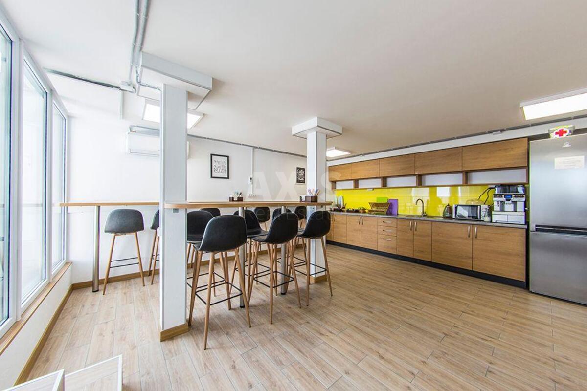 Office vul. Saksagans'kogo 121А, 42m2568898